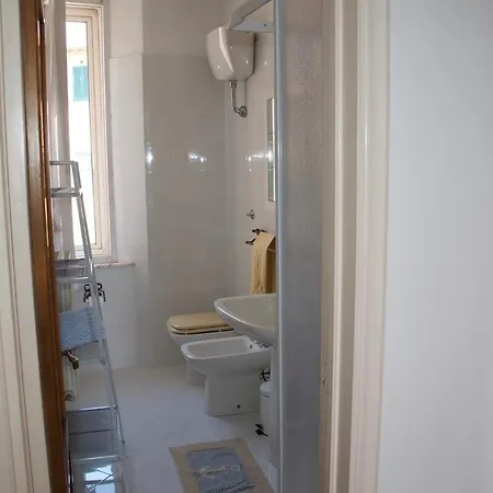 Sea View Apartment, 3 Bedrooms, Large Living