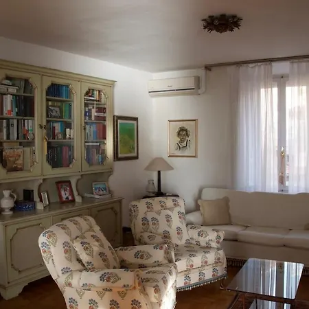 Sea View Apartment, 3 Bedrooms, Large Living 아파트 *