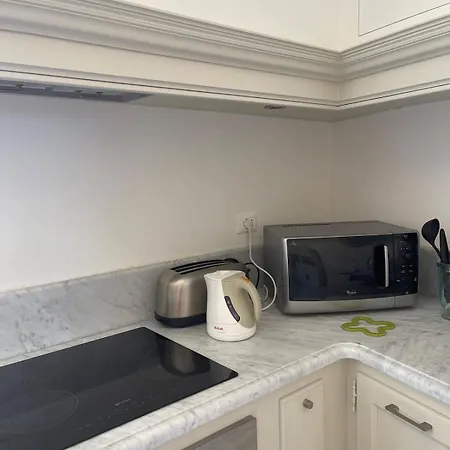 Sea View Apartment, 3 Bedrooms, Large Living 아파트